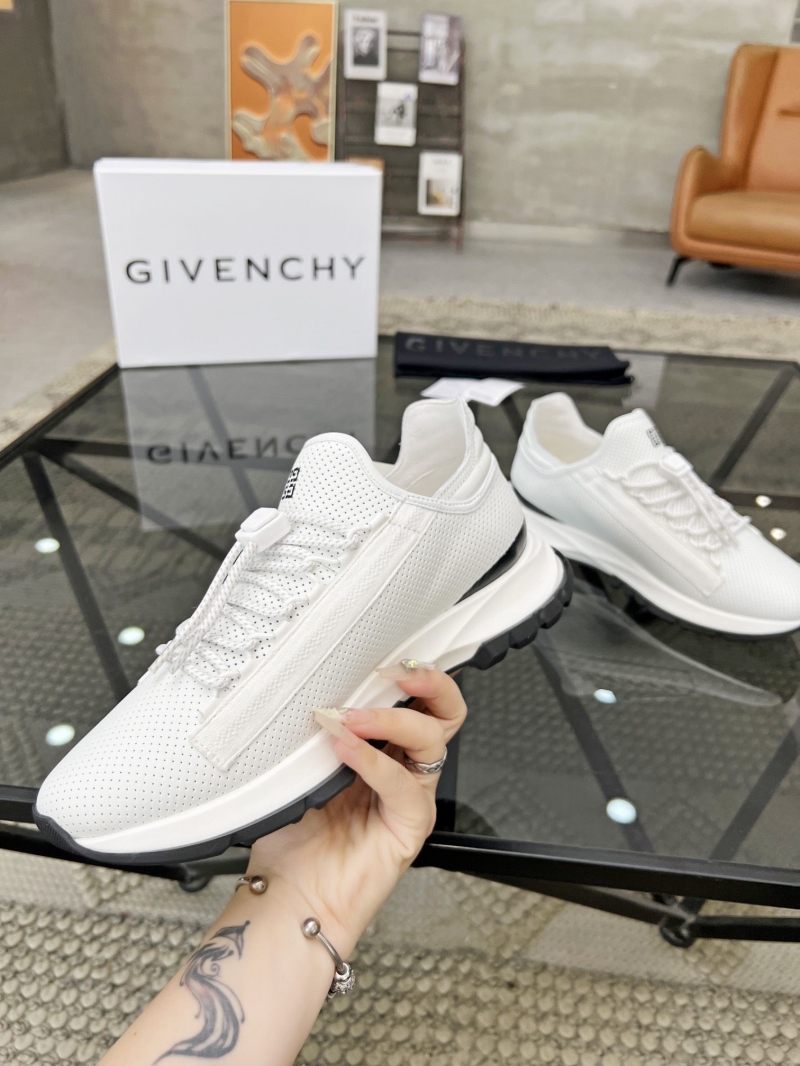 Givenchy Sneakers